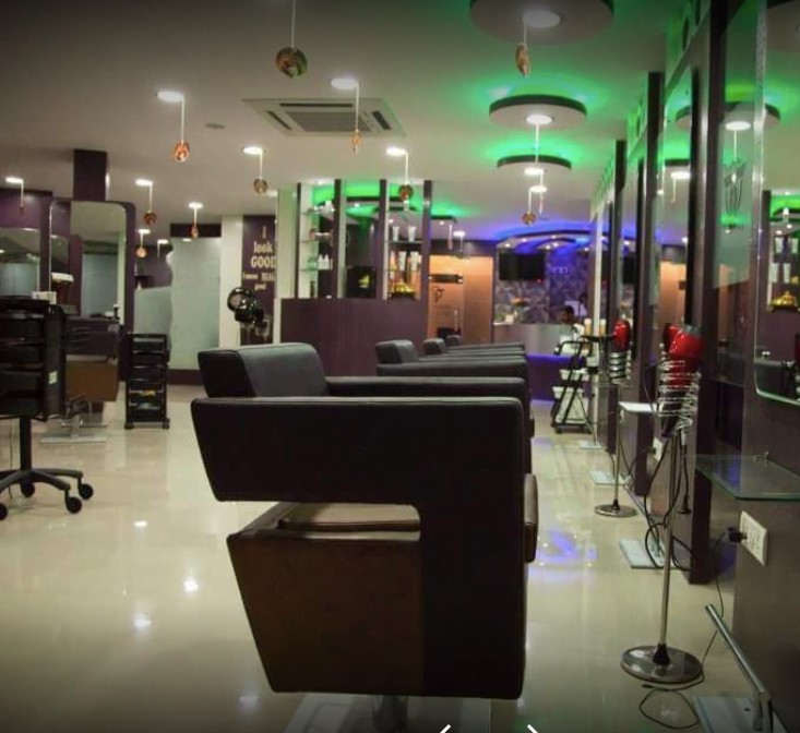Top Nail Spas in Ahmedabad - Best Nail salon near me - Justdial