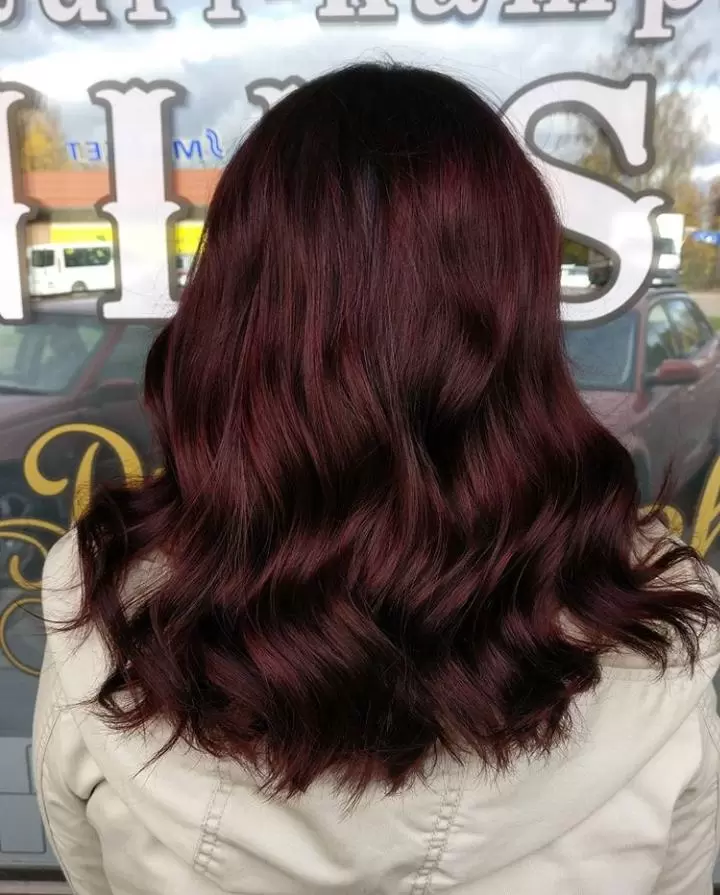 Mahogany-hair-colour-women