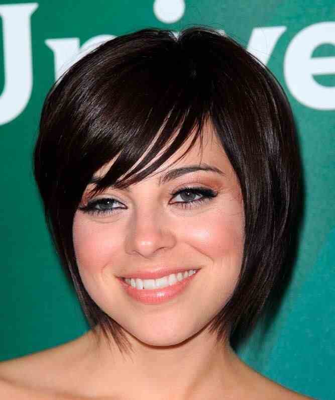 Short Layered Bob