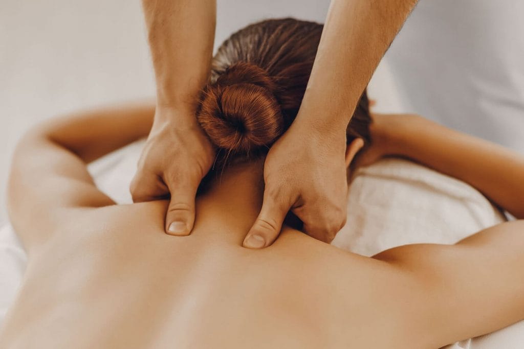 Accupressure-massage-service-in-bangalore