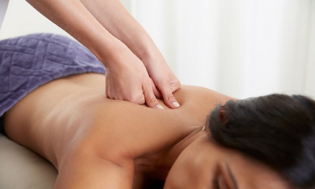 Deep-tissue-massage-services-India
